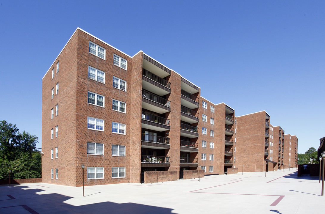 Haddonfield Commons Condominiums in Haddonfield, NJ - Foto de edificio