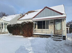 24568 Bolam Ave in Warren, MI - Building Photo