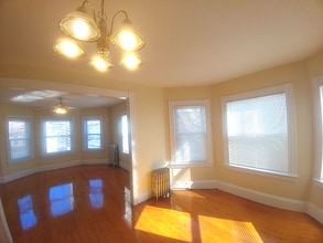 97 Barrows St in Providence, RI - Foto de edificio - Building Photo