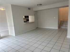 4535 SW 68th Ct Cir in Miami, FL - Building Photo - Building Photo