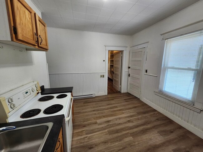 70 Millidge Ave in Saint John, NB - Building Photo - Building Photo