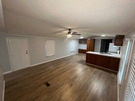 1092 Deborah Ln in Little Rock, AR - Building Photo