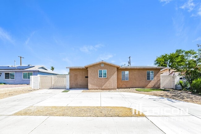 property at 6112 Granada Cir