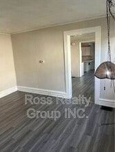 1112 Gordon St in Toledo, OH - Building Photo - Building Photo