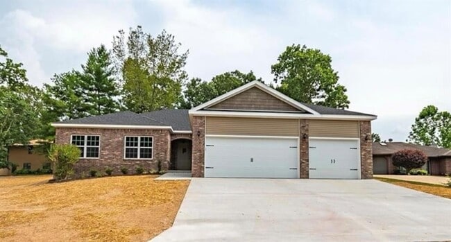 property at 3 May Ln