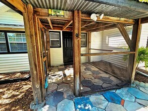 3729 31st Ave S in St. Petersburg, FL - Foto de edificio - Building Photo