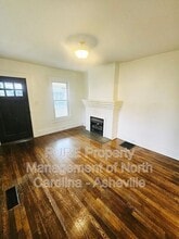 73 Clingman Pl in Asheville, NC - Building Photo - Building Photo