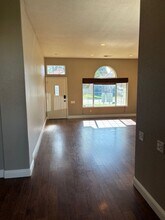 2560 Du Bois Dr in Roseville, CA - Building Photo - Building Photo