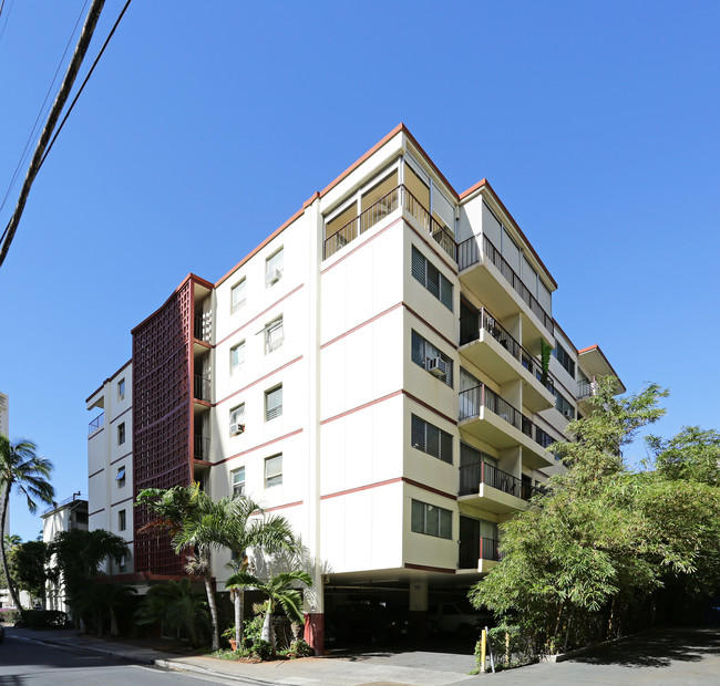 222 Kaiulani Ave