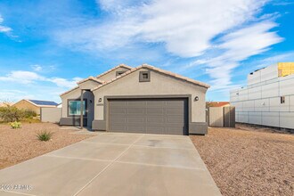 14805 Charco Rd in Arizona City, AZ - Building Photo - Building Photo