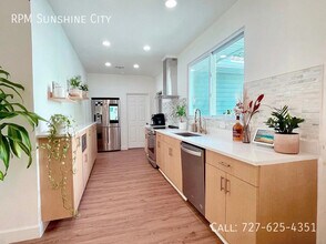 808 24th Ave N in St. Petersburg, FL - Building Photo - Building Photo