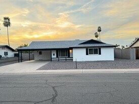 4816 S Taylor Dr in Tempe, AZ - Building Photo