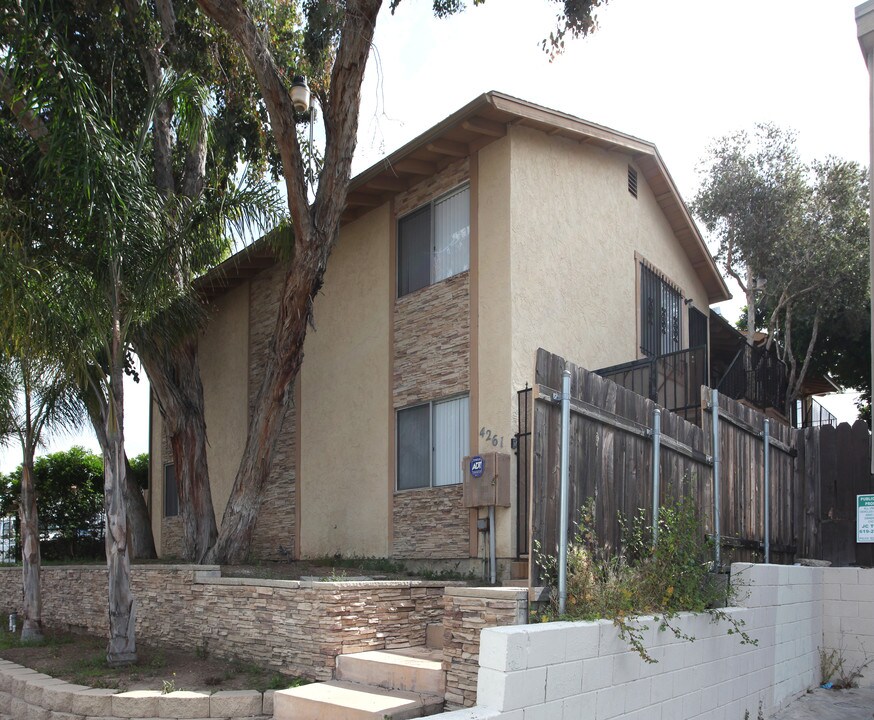 4261 49th St in San Diego, CA - Building Photo