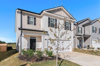 11992 Conrad Cir in Hampton, GA - Building Photo - Building Photo