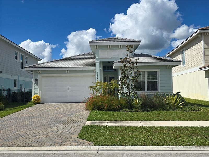 19594 Broad Shore Walk in Loxahatchee, FL - Building Photo