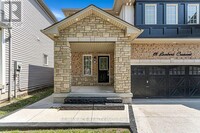 81 Lambert Crescent in Brantford, ON - Building Photo - Building Photo