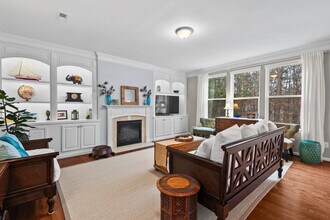 200 Callandale Ln in Durham, NC - Building Photo - Building Photo