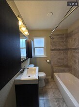 2340 Garrison St in Lakewood, CO - Foto de edificio - Building Photo