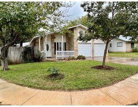 607 Buffalo Pass in Round Rock, TX - Building Photo - Building Photo