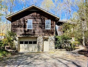 16 Alpen Rose Way in Mills River, NC - Building Photo - Building Photo