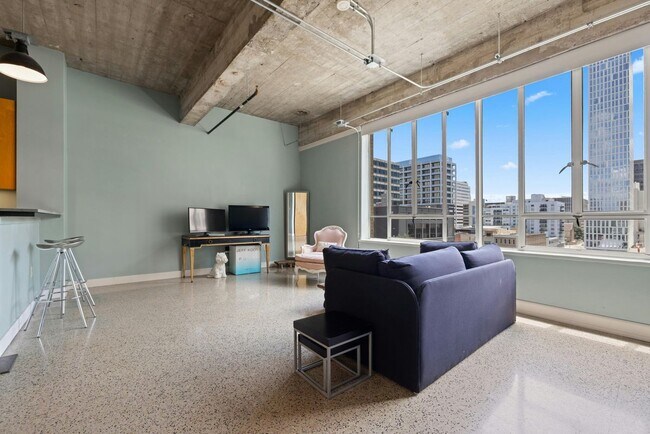 710 Colorado St in Austin, TX - Building Photo - Building Photo