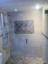 3821 W 11th Ct in Hialeah, FL - Building Photo - Building Photo