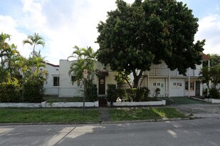 2200 Florida Ave in West Palm Beach, FL - Building Photo