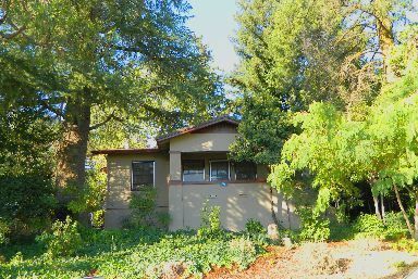 168-170B Agard St in Auburn, CA - Foto de edificio