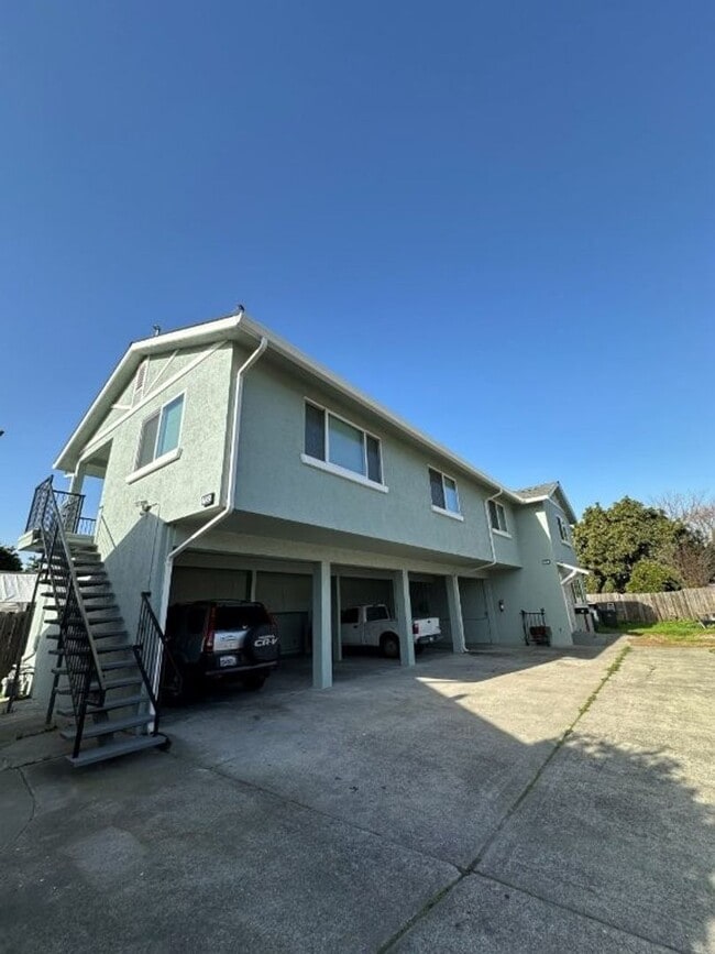 property at 732 Sunset Blvd