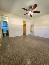 2707 NE 32nd St in Fort Lauderdale, FL - Building Photo - Building Photo