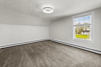 158 Center St in Plympton, MA - Building Photo - Building Photo