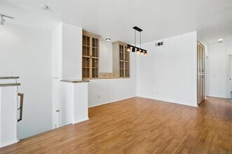 4170 Via Candidiz in San Diego, CA - Building Photo - Building Photo