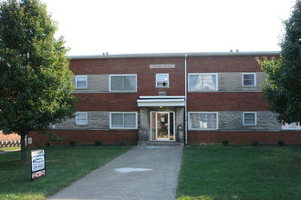 ALEXANDRIA APARTMENTS in Lexington, KY - Building Photo - Building Photo