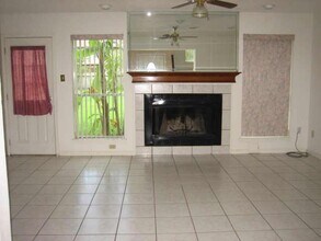 2919 Great Lakes Ave in Sugar Land, TX - Building Photo - Building Photo