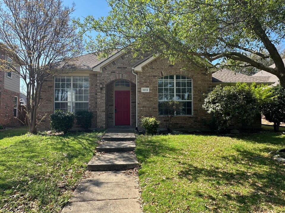 6013 Dark Forest Dr in McKinney, TX - Building Photo