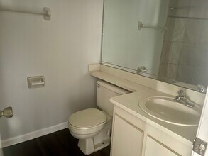 3564 Southpointe Dr, Unit U2 in Orlando, FL - Building Photo - Building Photo
