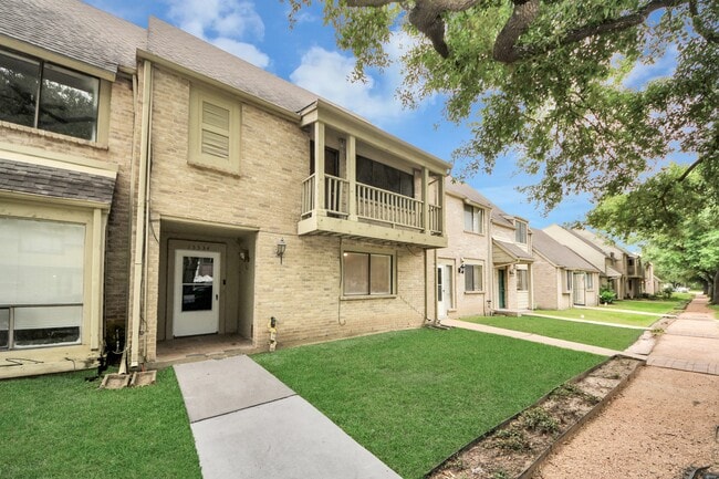 property at 15534 Weldon Dr