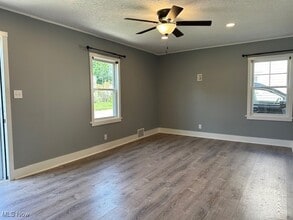 2553 Edgebrook Ave in Akron, OH - Building Photo - Building Photo