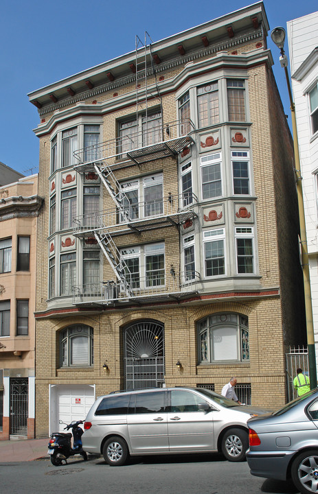 927 Leavenworth St in San Francisco, CA - Foto de edificio