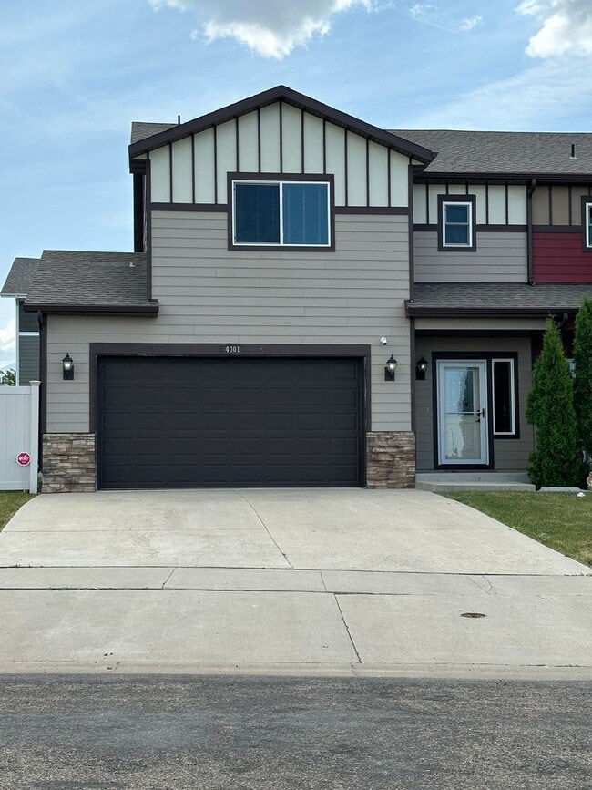 property at 4001 Crossing St SW