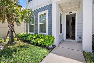7447 Loggerhead Ct in Jacksonville, FL - Building Photo - Building Photo