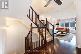 366 Forestbrook St in Ottawa, ON - Building Photo - Building Photo