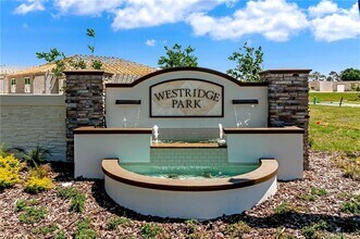 2030 Maple Ridge Dr in Zellwood, FL - Building Photo - Building Photo