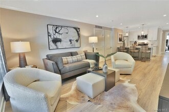 470 Main St in Armonk, NY - Building Photo - Building Photo