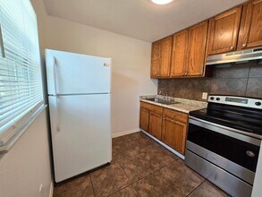 2147 Dodge Ave in Sarasota, FL - Building Photo - Building Photo