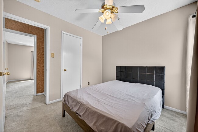 property at 11525 Teaside Dr