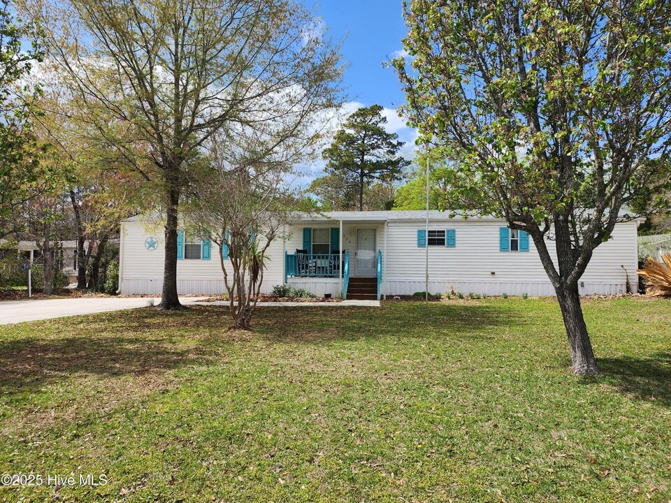 508 Ocean Spray Dr in Swansboro, NC - Building Photo