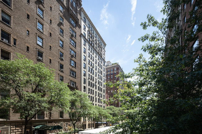 The Crestmont in New York, NY - Building Photo - Building Photo