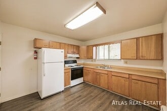 681 Fraser St in Aurora, CO - Building Photo - Building Photo