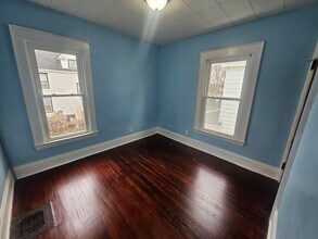 1330 Midland Ave in Syracuse, NY - Building Photo - Building Photo